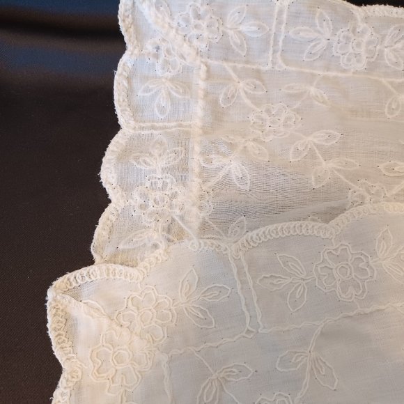 Two Vintage Embroidered Table Runners. One 4' 10" x 12" & One 3' 5" x 12" - Picture 6 of 13